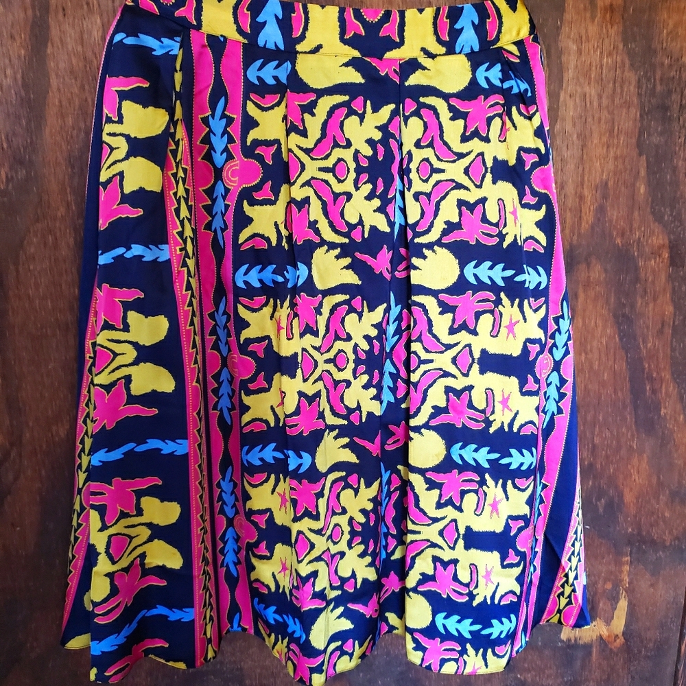 Women's Aline Skirt- Large